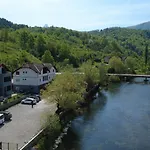 Aqua Ribnik * Gornji Ribnik