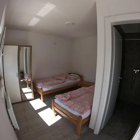 Aqua Ribnik Hotel *