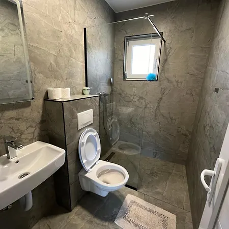 Aqua Ribnik Hotel *